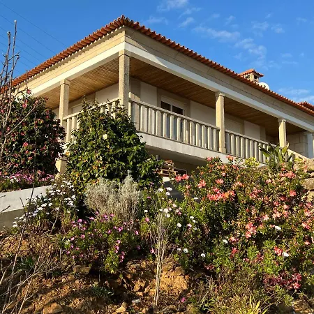 Cerdeirinhas De Basto 