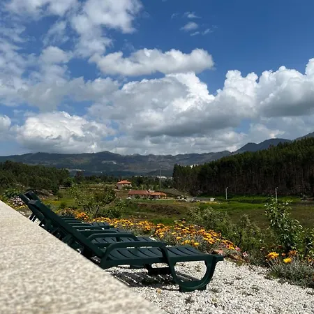 Cerdeirinhas De Basto 