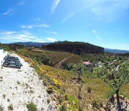 Cerdeirinhas De Basto 