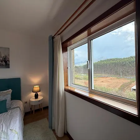 Cerdeirinhas De Basto 