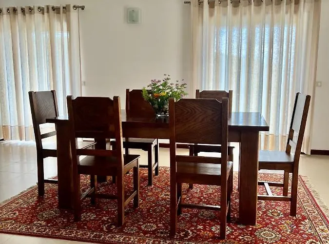 Cerdeirinhas De Basto 